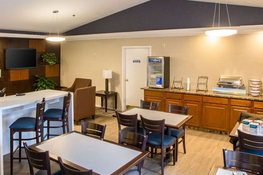 Comfort Inn Індепенденс Ресторан фото